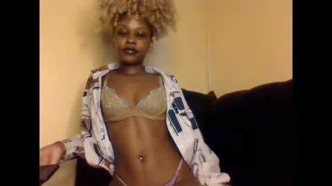 Lily. online show from 12.15.25