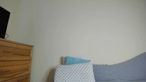 Snapshot of badmodel_ chatting on 09.14.25 Name online show from 09.14.25