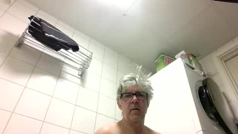 baggelina75 online show from 04.17.26