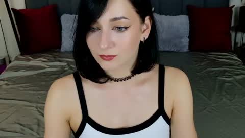 Snapshot of baileelynn chatting on 07.03.26 Bailyn online show from 07.03.26