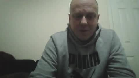 Snapshot of ballzrockwell chatting on 05.25.26 ballzrockwell online show from 05.25.26