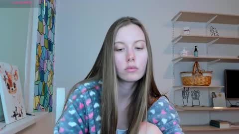 Kira online show from 09.28.25