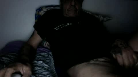 Snapshot of bambino6060 chatting on 06.14.26 bambino6060 online show from 06.14.26