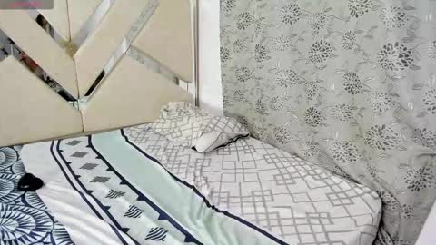 Snapshot of bamby_kitty chatting on 02.13.26 cataliana online show from 02.13.26