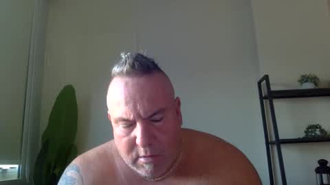 banana5289 online show from 10.17.25