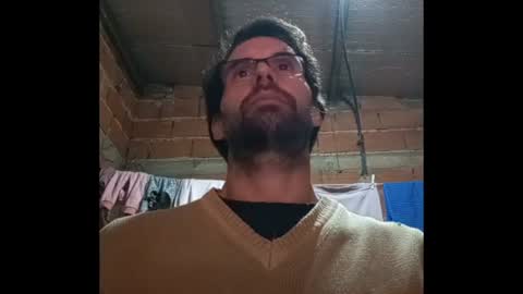 Snapshot of banana_argen_15 chatting on 06.28.26 Ezequiel online show from 06.28.26