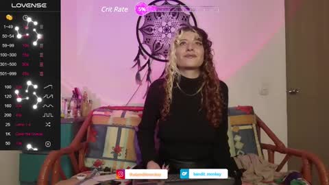 V E R O N I C A online show from 03.12.25