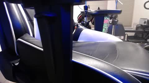 Baneisher online show from 02.20.25