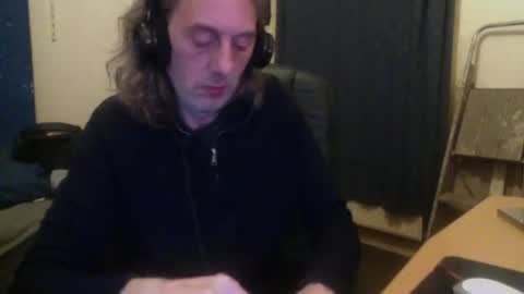 bangintoleather online show from 10.17.25