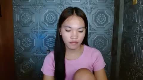 Snapshot of baninay810654 chatting on 11.30.25 baninay810654 online show from 11.30.25