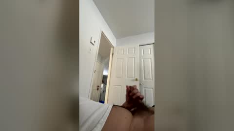 banirtrisco online show from 02.12.26