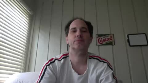 Snapshot of banksysmash chatting on 03.09.25 Jay online show from 03.09.25