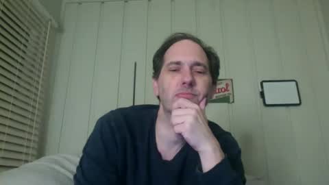 Snapshot of banksysmash chatting on 03.11.25 Jay online show from 03.11.25