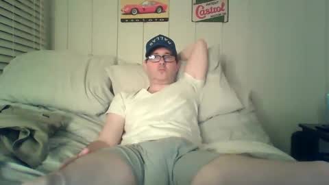 Snapshot of banksysmash chatting on 10.03.25 Jay online show from 10.03.25