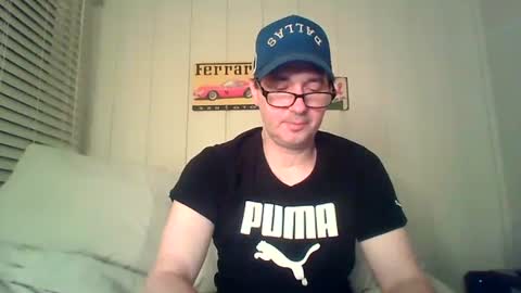 Snapshot of banksysmash chatting on 10.24.25 Jay online show from 10.24.25