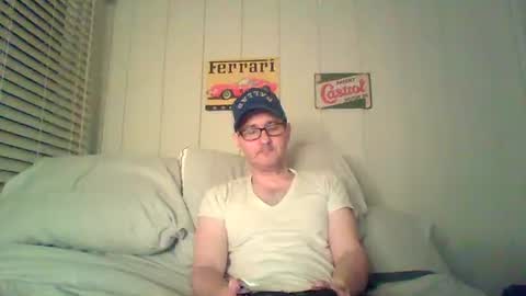 Snapshot of banksysmash chatting on 11.02.25 Jay online show from 11.02.25