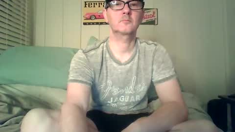 Snapshot of banksysmash chatting on 11.19.25 Jay online show from 11.19.25