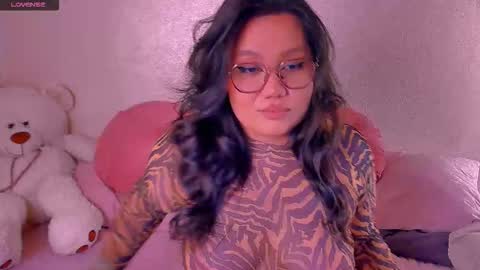 Snapshot of barbara_bb chatting on 09.15.25 Barbie Kim online show from 09.15.25