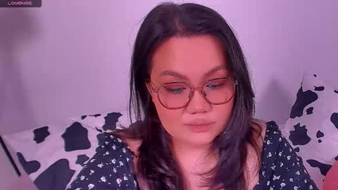 Snapshot of barbara_bb chatting on 10.15.25 Barbie Kim online show from 10.15.25