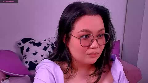 Snapshot of barbara_bb chatting on 10.19.25 Barbie Kim online show from 10.19.25