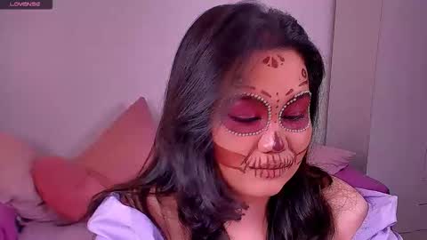 Snapshot of barbara_bb chatting on 10.31.25 Barbie Kim online show from 10.31.25