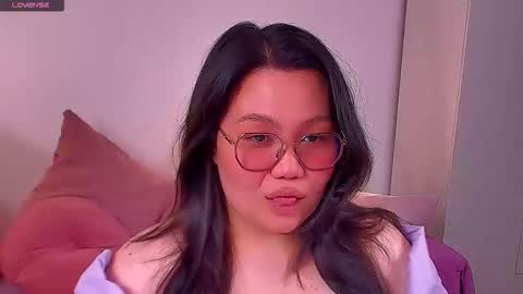 Snapshot of barbara_bb chatting on 11.02.25 Barbie Kim online show from 11.02.25