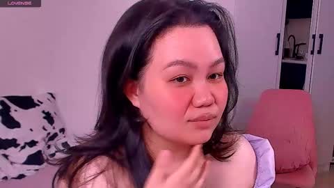 Snapshot of barbara_bb chatting on 11.10.25 Barbie Kim online show from 11.10.25