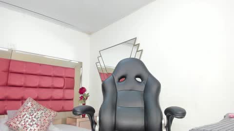 Snapshot of barbaraknox_ chatting on 01.21.25 Barbara online show from 01.21.25