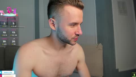 Snapshot of barberryx chatting on 09.27.25 ENRIQUE online show from 09.27.25