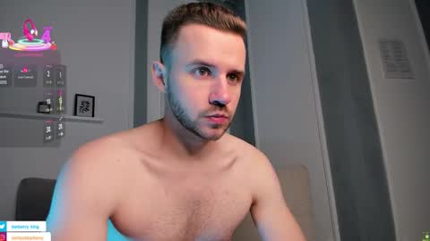 Snapshot of barberryx chatting on 11.09.25 ENRIQUE online show from 11.09.25