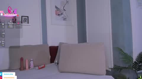 Snapshot of barberryx chatting on 03.28.26 ENRIQUE online show from 03.28.26