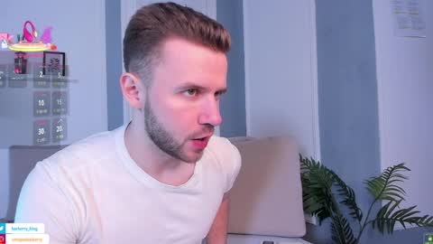 Snapshot of barberryx chatting on 04.04.26 ENRIQUE online show from 04.04.26