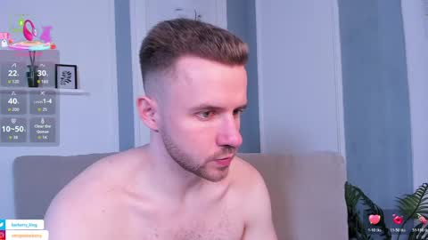 Snapshot of barberryx chatting on 04.08.26 ENRIQUE online show from 04.08.26