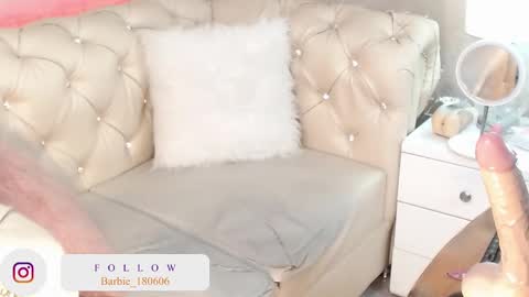 Snapshot of barbiefox_ chatting on 01.31.25 barbiefox_ online show from 01.31.25