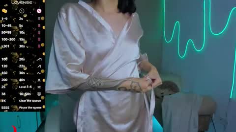 Barbie Scot online show from 10.18.25