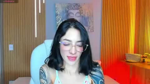 Snapshot of barbiie_scoth chatting on 06.20.26 Barbie Scot online show from 06.20.26