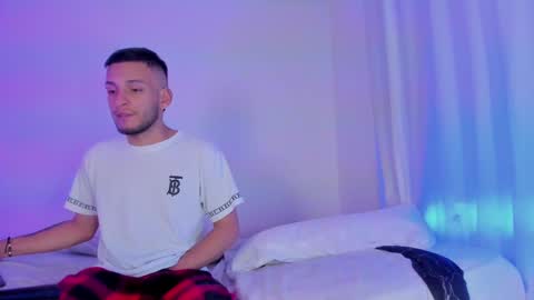 Bruce  online show from 09.26.25