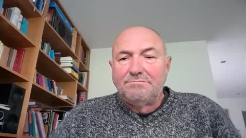 Snapshot of bartvel chatting on 05.15.26 bartvel online show from 05.15.26