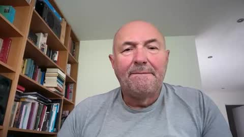 Snapshot of bartvel chatting on 06.01.26 bartvel online show from 06.01.26