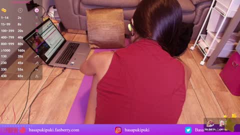 PukiPuki online show from 01.08.25