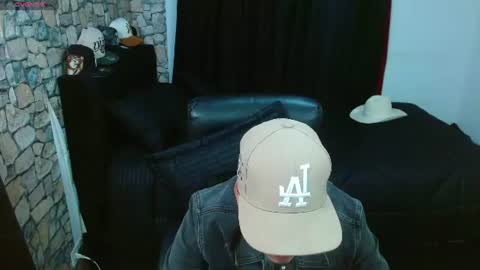 Snapshot of bastiaan_28 chatting on 06.14.26 Bastian online show from 06.14.26