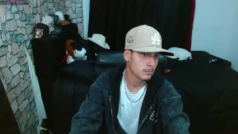 Snapshot of bastiaan_28 chatting on 06.15.26 Bastian online show from 06.15.26