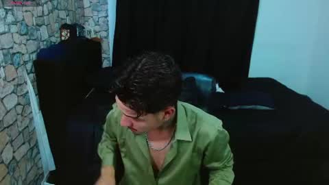 Snapshot of bastiaan_28 chatting on 06.22.26 Bastian online show from 06.22.26