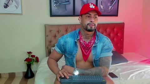 bastian_jones1 online show from 12.23.24