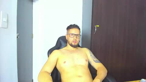 bastianwatson10 online show from 11.07.25