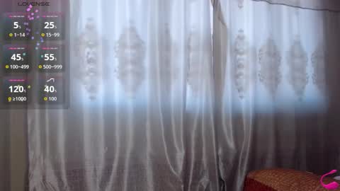 Snapshot of batari_giya chatting on 11.09.25 Lara online show from 11.09.25