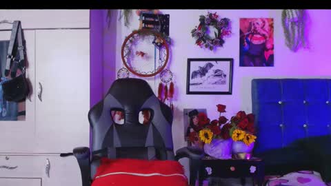    online show from 11.17.25