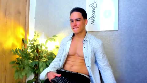 Snapshot of battista_turner chatting on 09.27.25 battista online show from 09.27.25