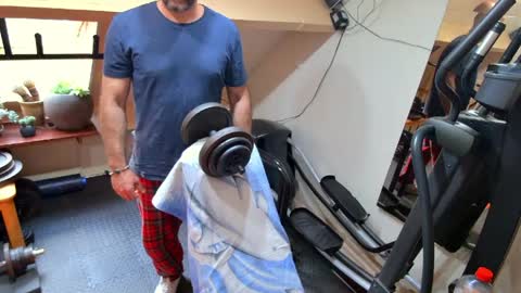 bazzz_8 online show from 04.16.26