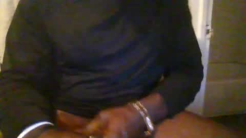 Papi Chulo online show from 12.17.25